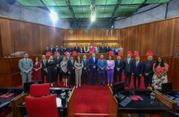 Sessão solene no PLenário da Assembleia Legislativa homenageia advogados